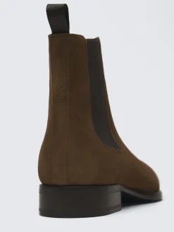 Brown suede Milano chelsea boots