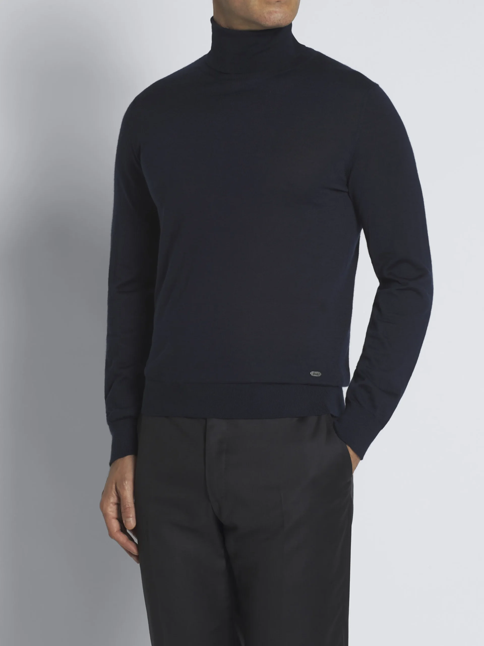 Essential midnight blue cashmere and silk turtleneck sweater