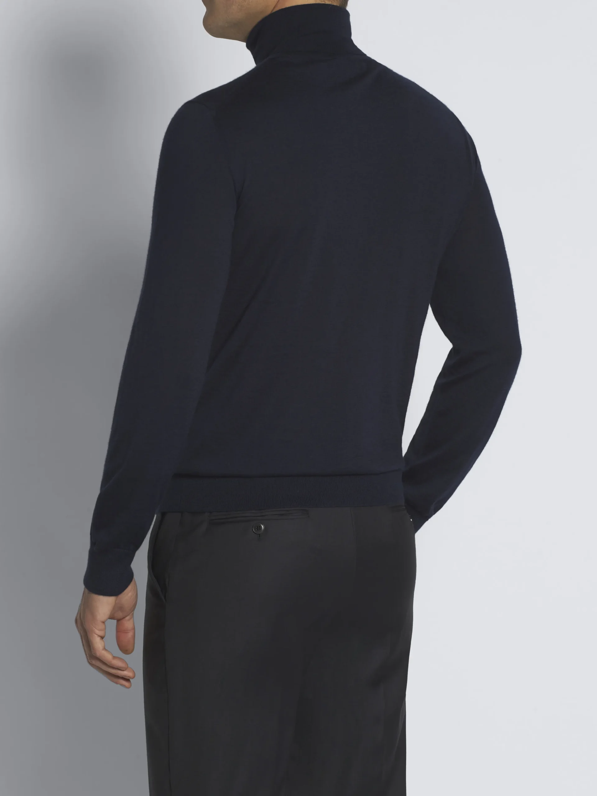 Essential midnight blue cashmere and silk turtleneck sweater
