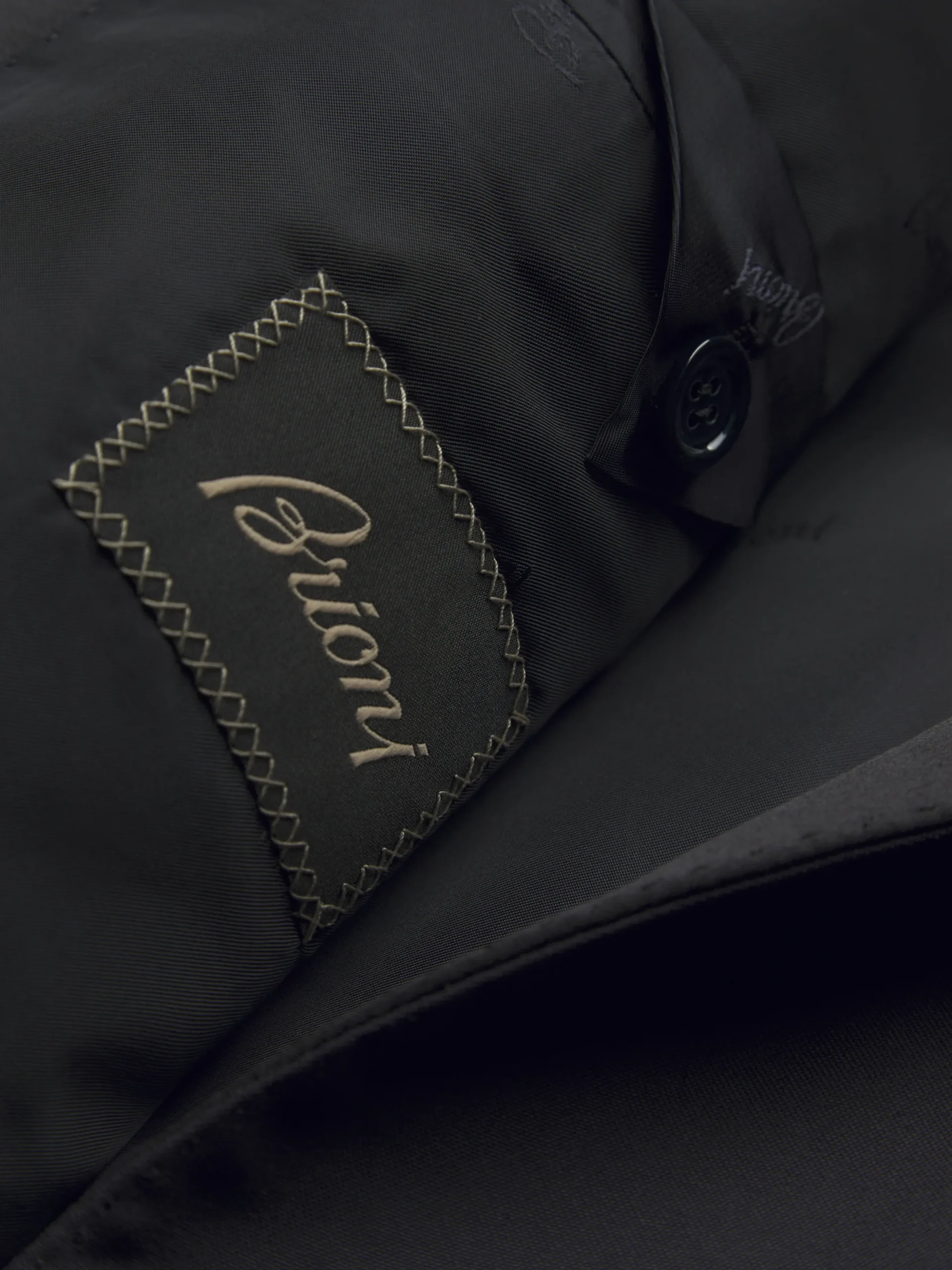 Essential midnight blue Super 160's wool Policleto tuxedo