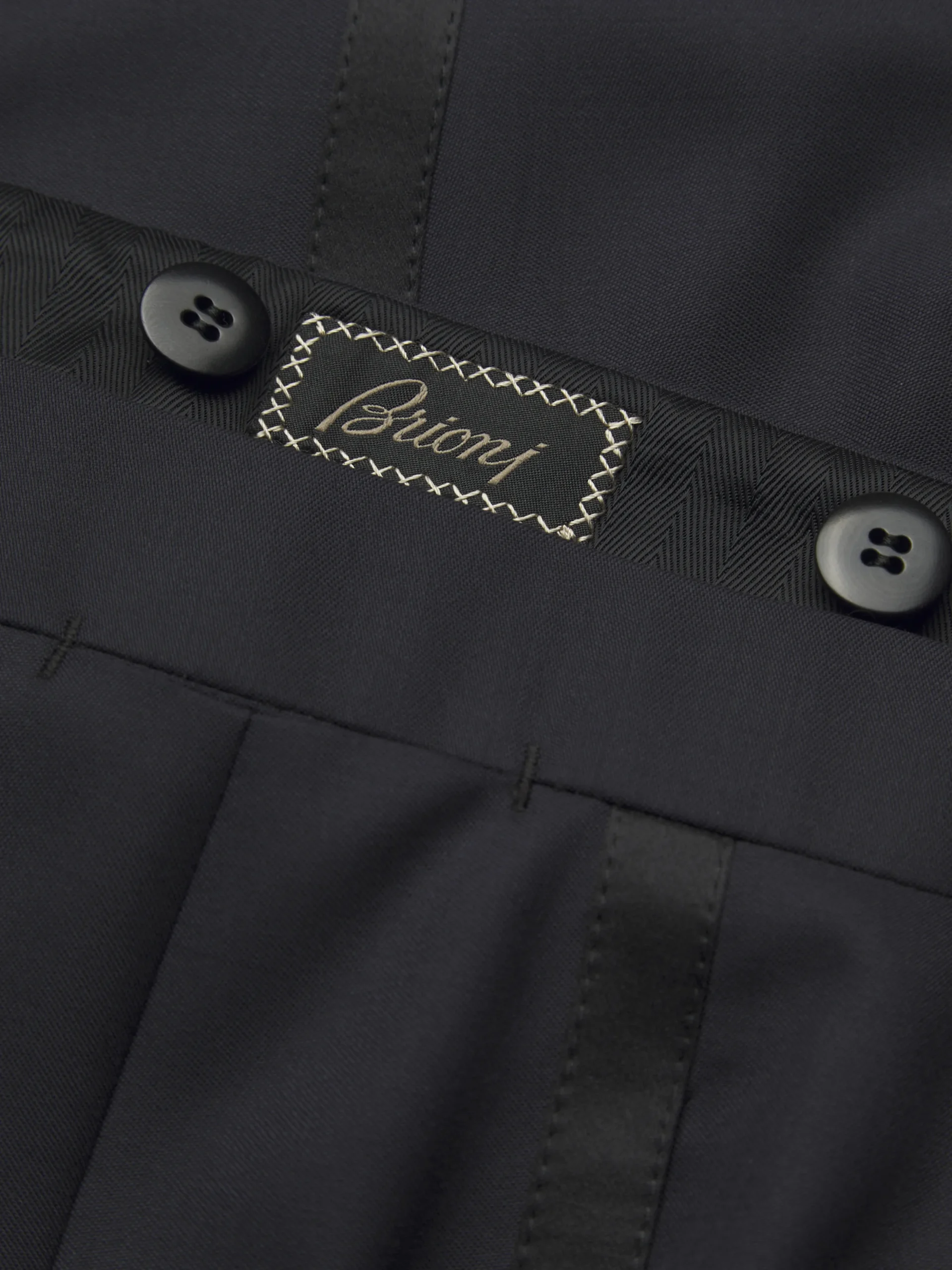 Essential midnight blue Super 160's wool Policleto tuxedo