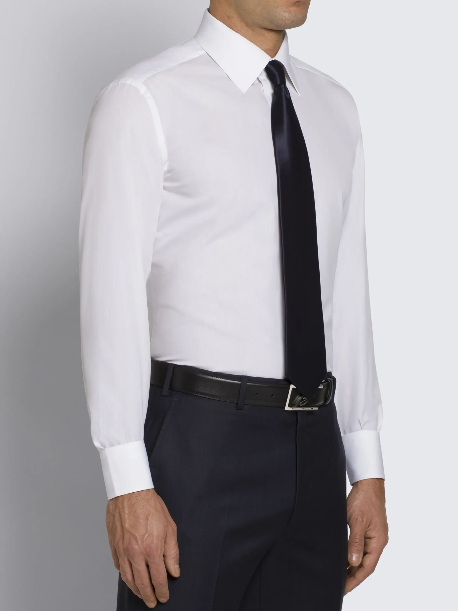 Essential midnight blue Super 130's wool Tigullio trousers