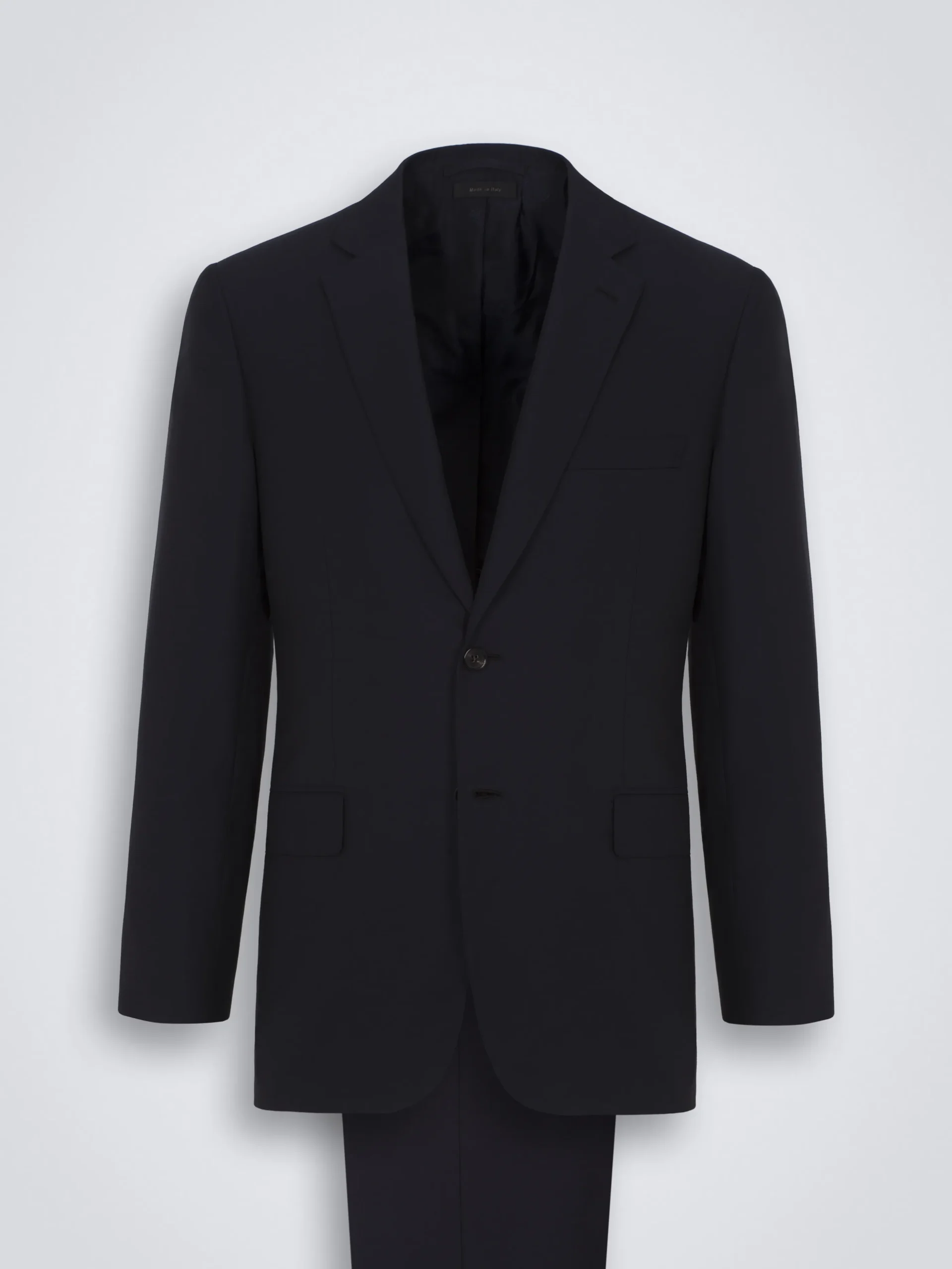 Essential midnight blue Super 160's wool gabardine Brunico suit
