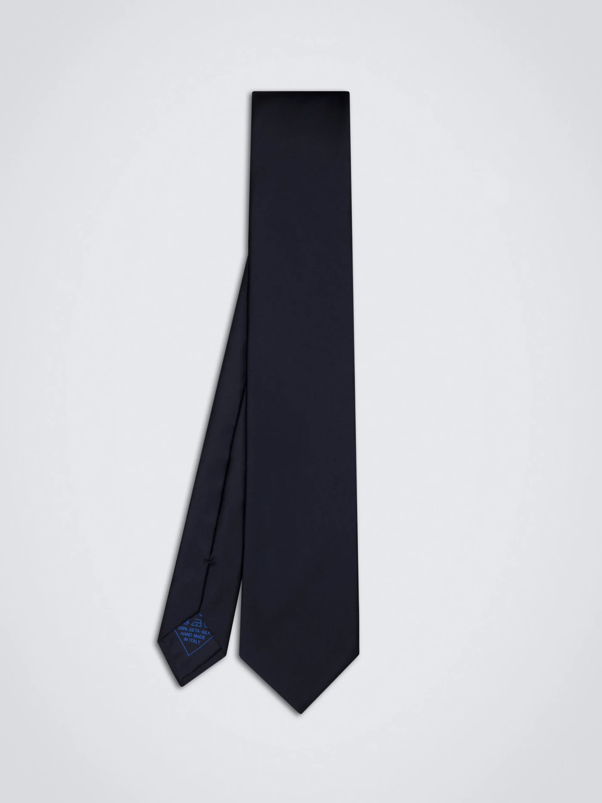 Essential midnight blue Super 160's wool gabardine Brunico suit