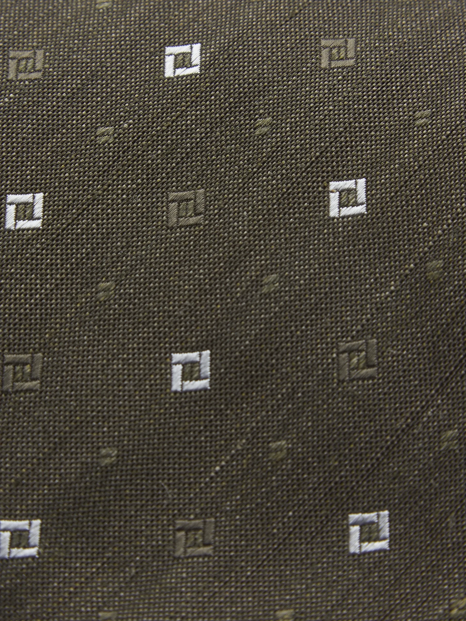 Military green silk and linen tie