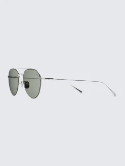 Ultra-light titanium pilot shape sunglasses